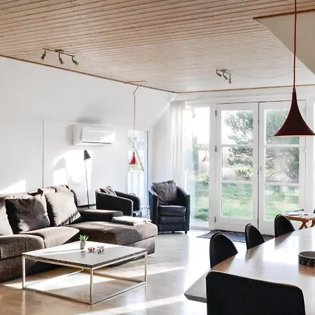 Four-bedroom Holiday In * Ringkøbing