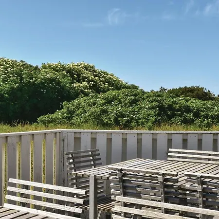 Hébergement de vacances Four-bedroom Holiday In Ringkøbing